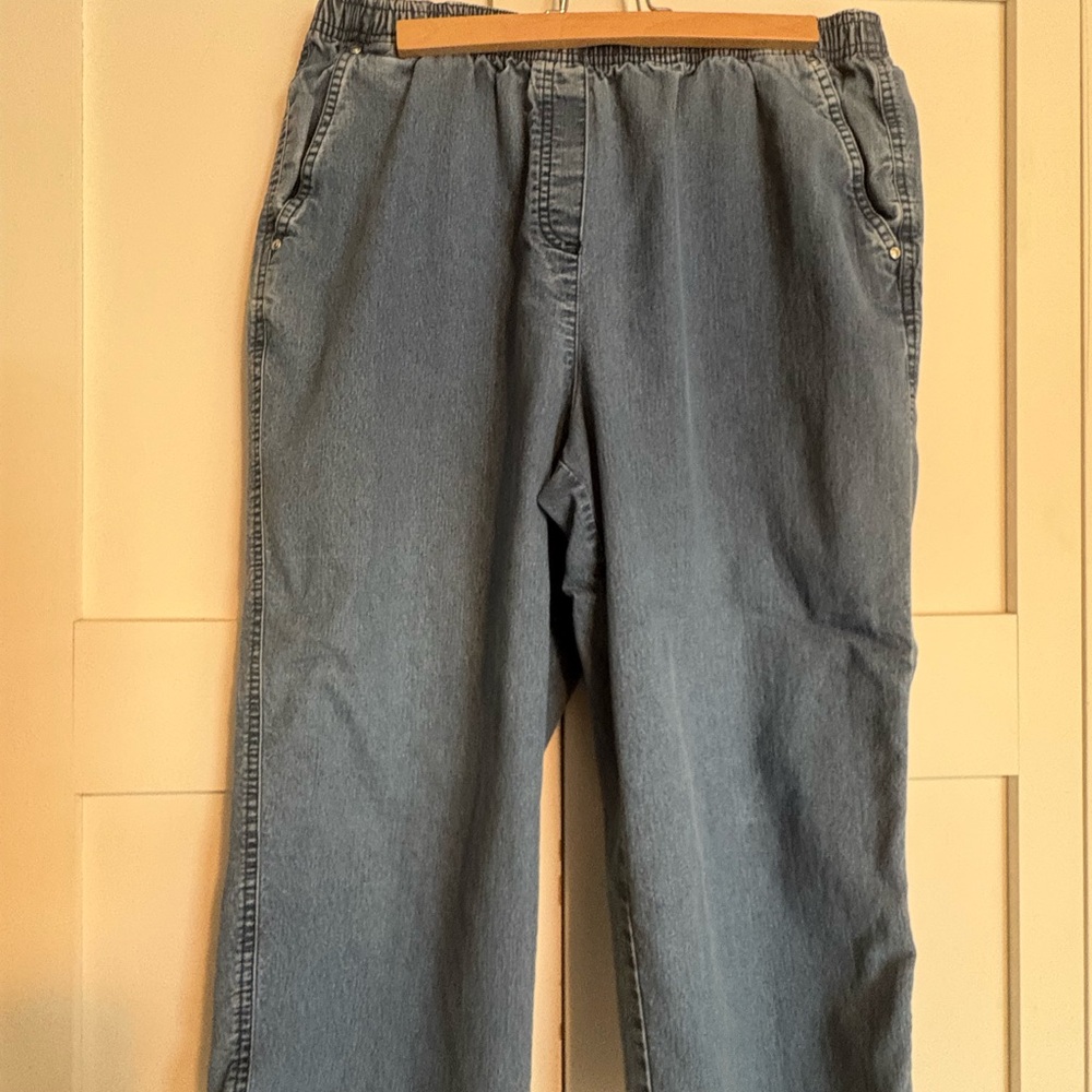 Breckenridge Blue Ankle & Cropped Jeans